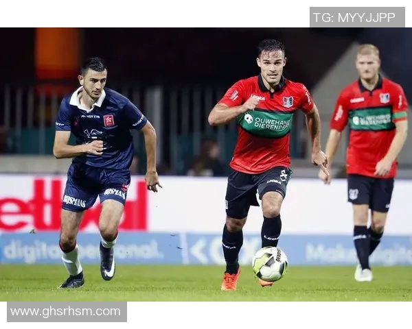 巴萨俱乐部确认将前锋塔林加出售给阿贾克斯队